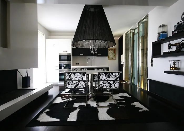 Panorama Penthouse & Studios